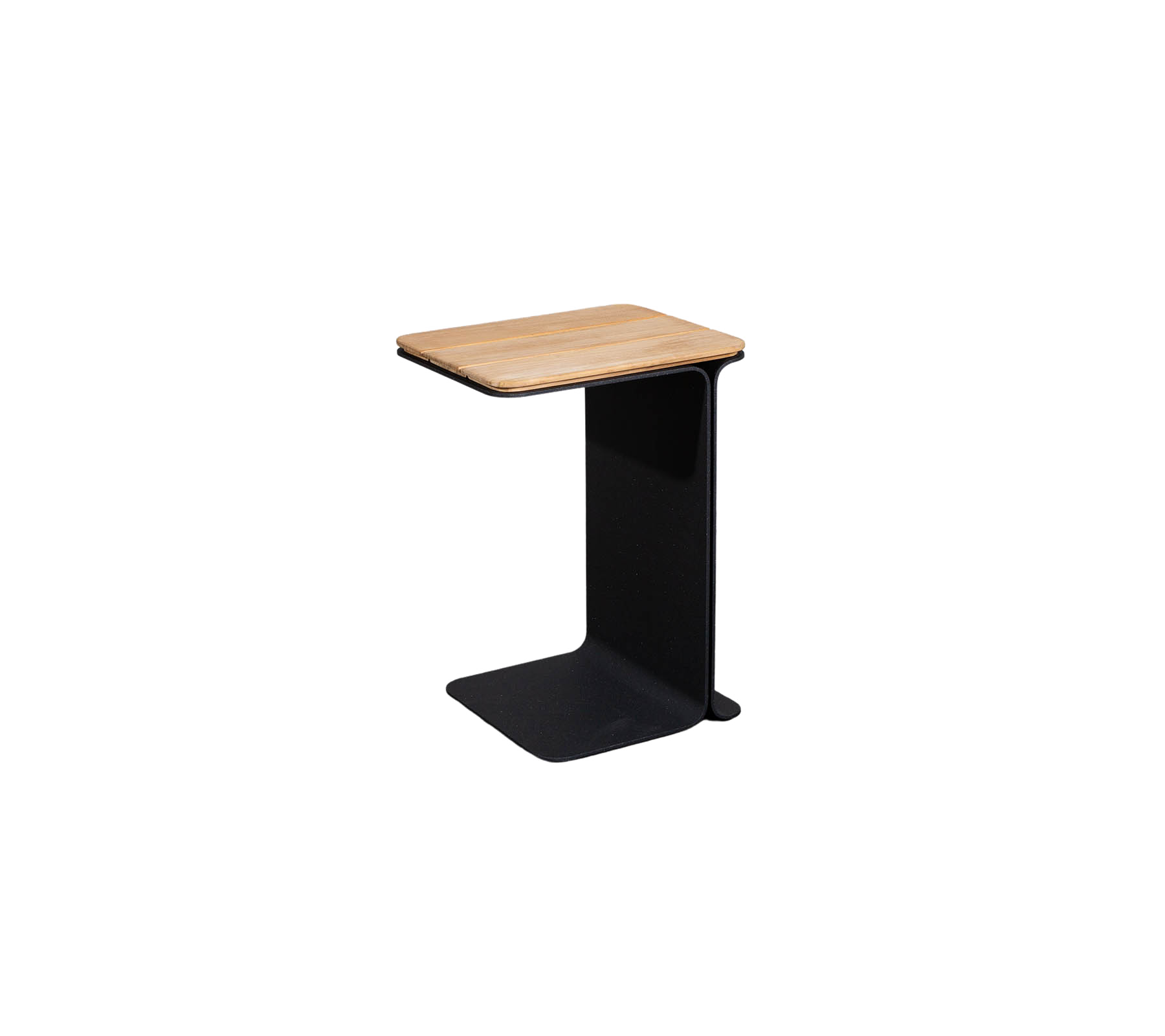 Minimalistisk sidebord med en trætop og slank sort base, ideelt til moderne indretning.