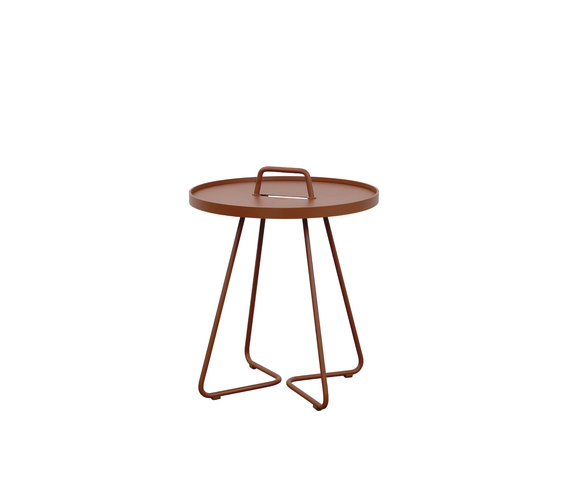 Rund bakke bord med et sleek design, der har et håndtag og tre slanke ben, færdiggjort i en varm brun farve.