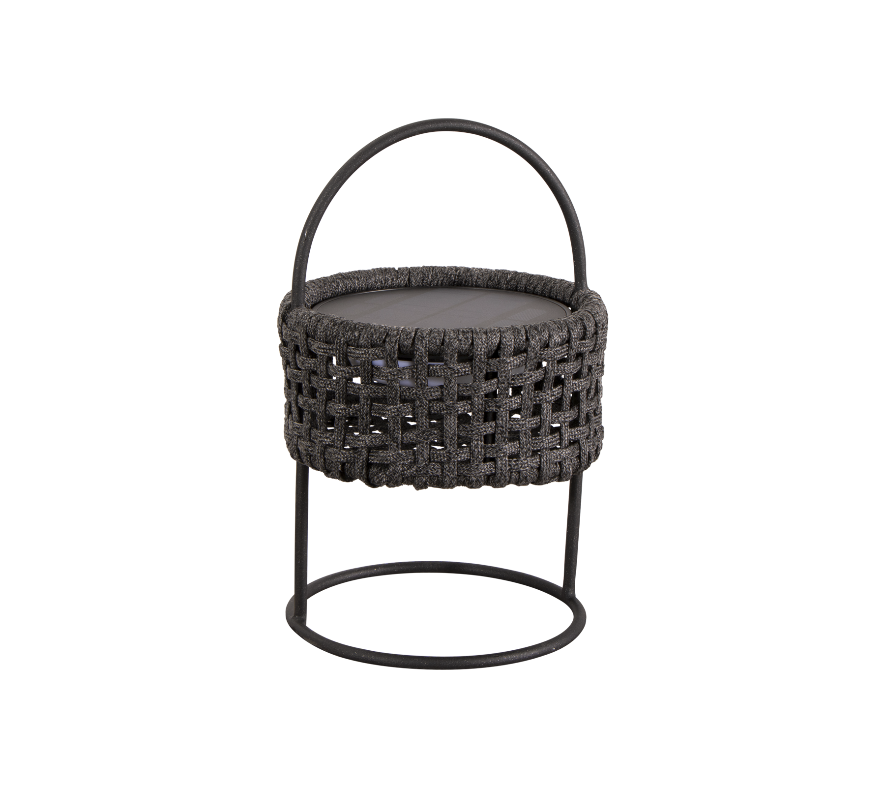 Vævet skammel med en rund sæde og et håndtag, der har en robust metalramme og et stilfuldt, moderne design.