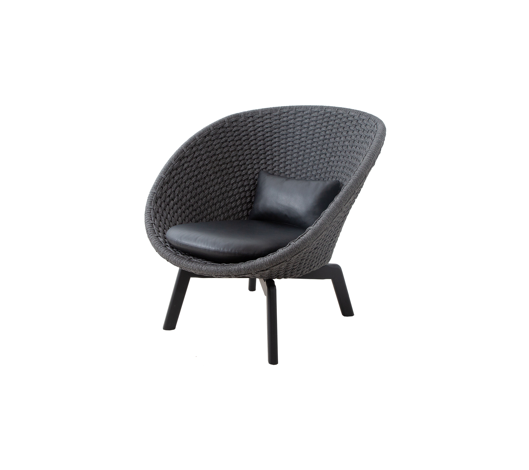 Stilfuld, rund armstol med en textured ydre og en slank læderpude, perfekt til moderne indretning.