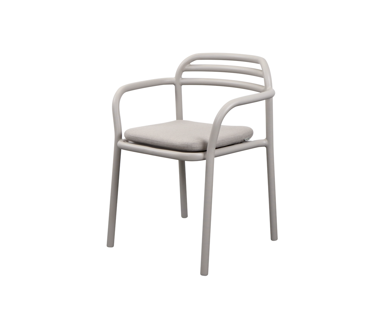 En moderne lænestol med et elegant design, runde armlænet og en polstret sæde i en neutral farve.