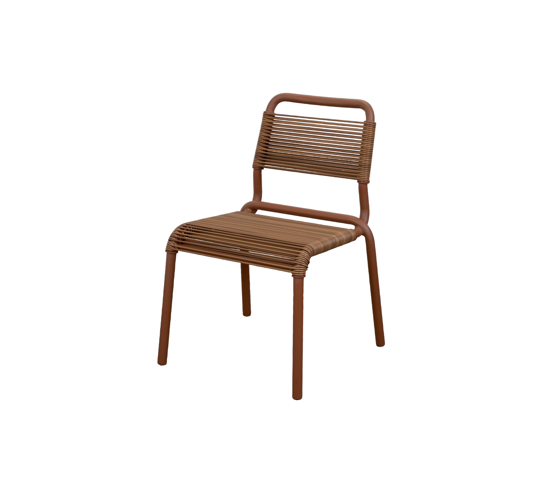 Brun stol med et enkelt design og lamelryg.