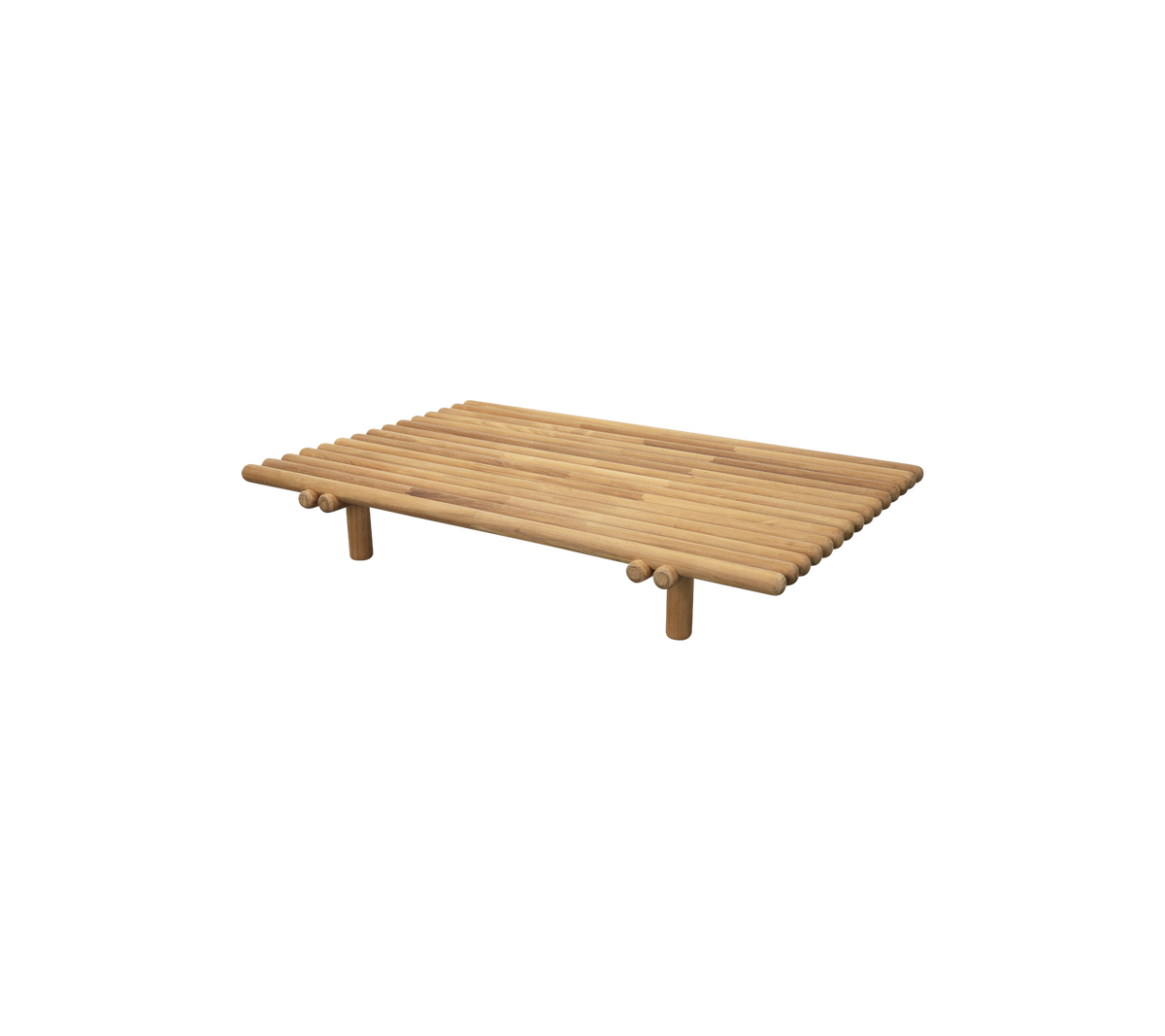 Træslatbord med fire ben, der har et minimalistisk design og naturfinish, egnet til forskellige dekorative stilarter.