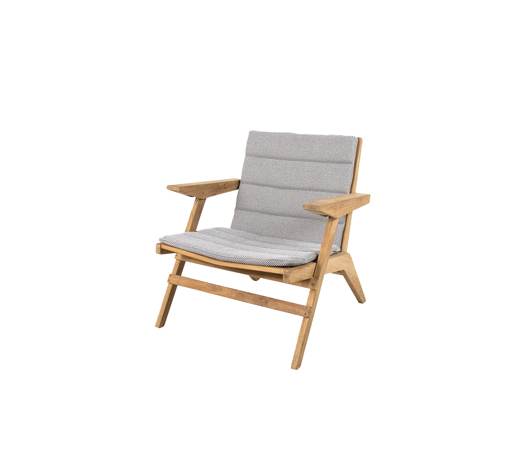 Stilfuld loungestol med træramme og bløde grå puder, designet til komfort og moderne æstetik.
