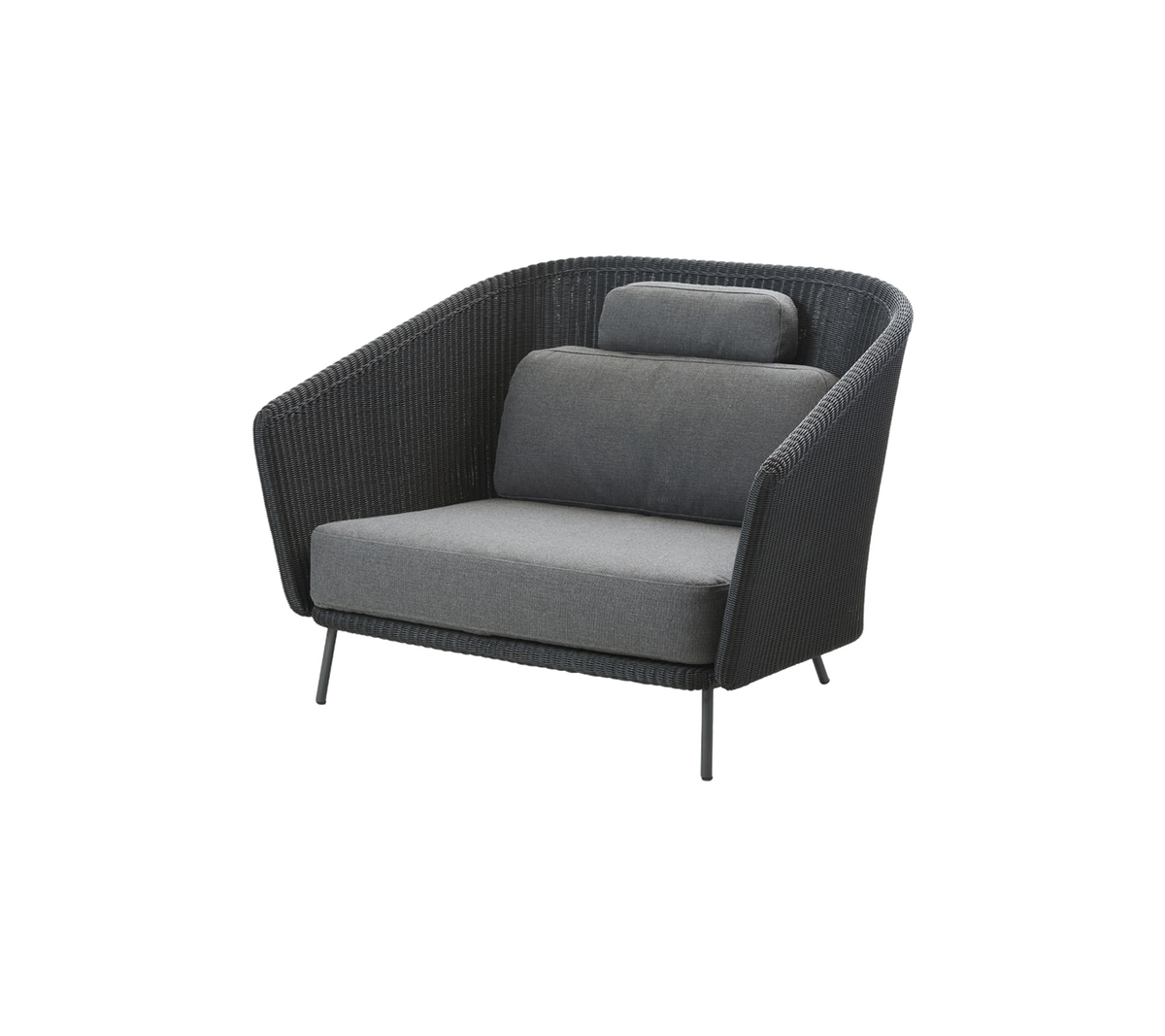 Stilfuld moderne lænestol med et buet design, mørk flet ramme og bløde grå puder for komfort.