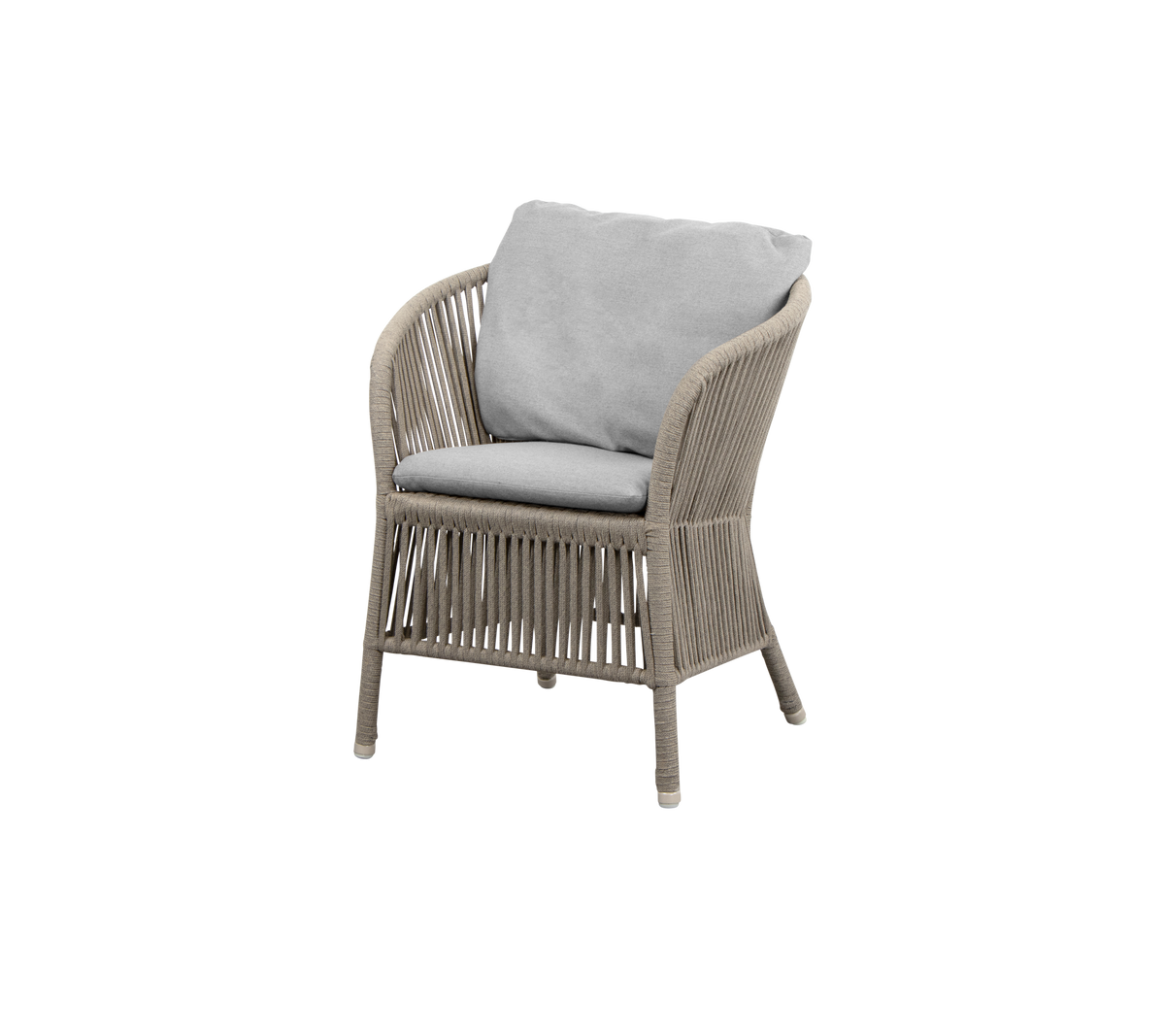 En stilfuld stol med et vævet design og en komfortabel grå pude til afslapning og chic indretning.