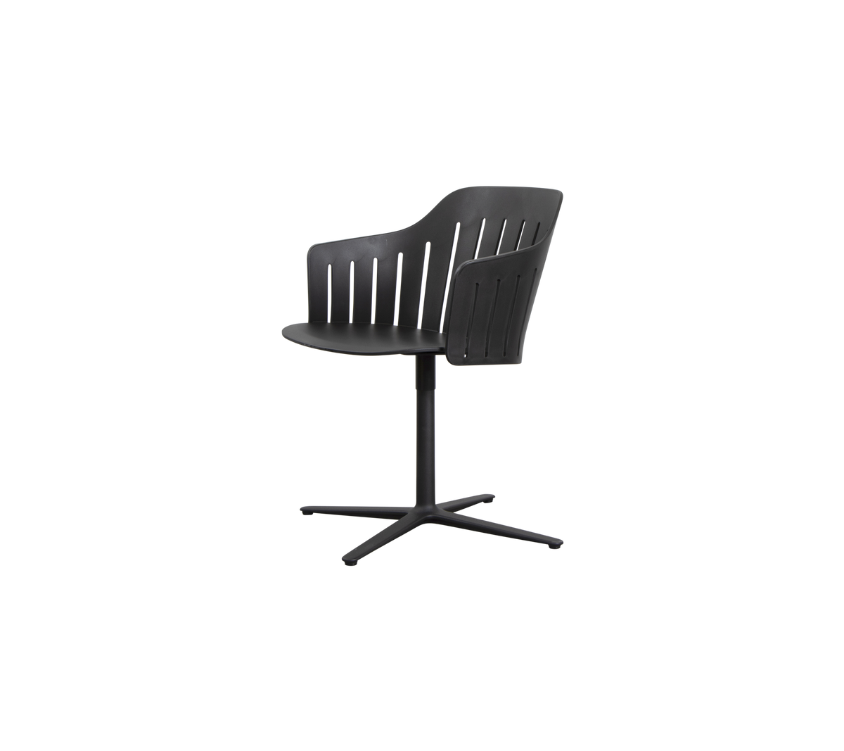 Stilfuld sort stol med buet ryg, ribsdesign og en firesidet base til moderne siddepladser.