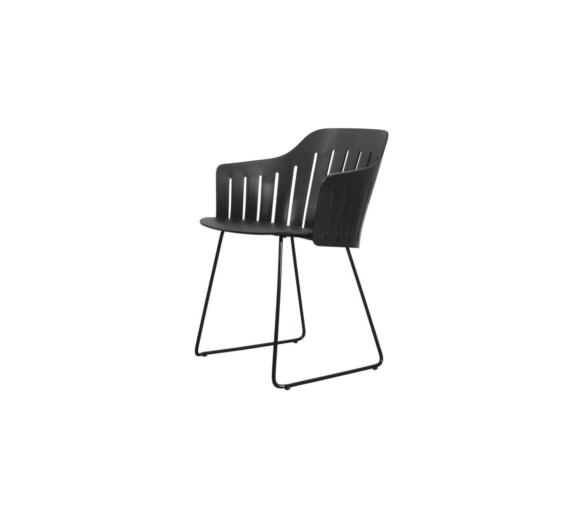 Stilfuld stol med et slankt design, buet rygstøtte og robuste metalben, ideel til moderne siddemøbler.