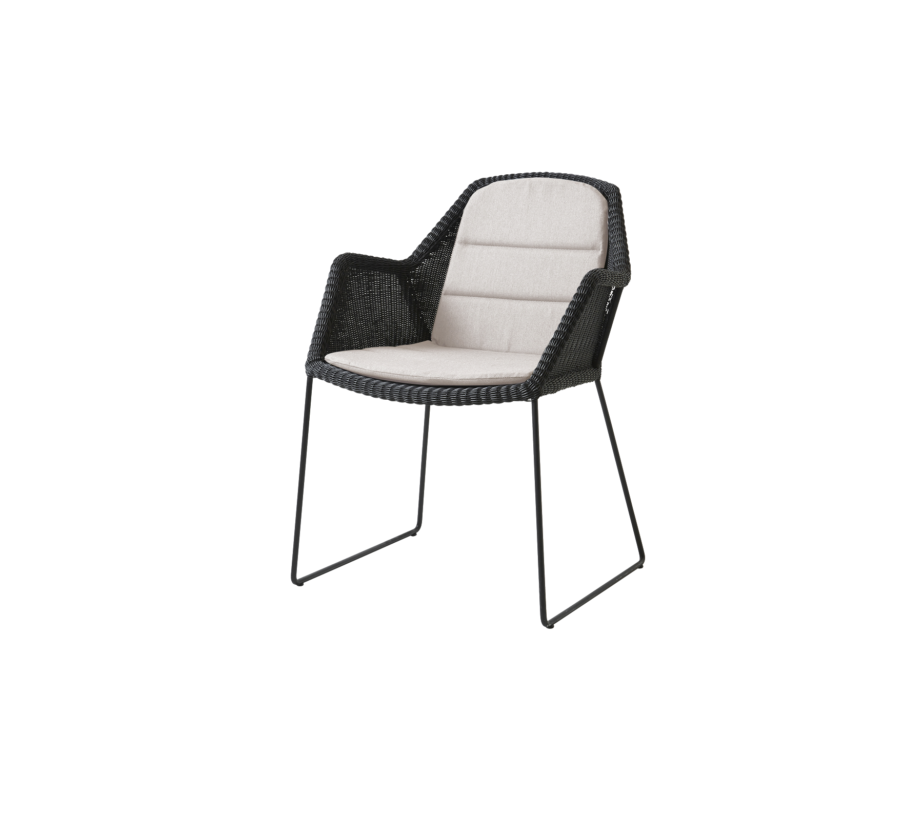 Stilfuld stol med et sort vævet design og en lys polstret sæde, perfekt til moderne indretning.