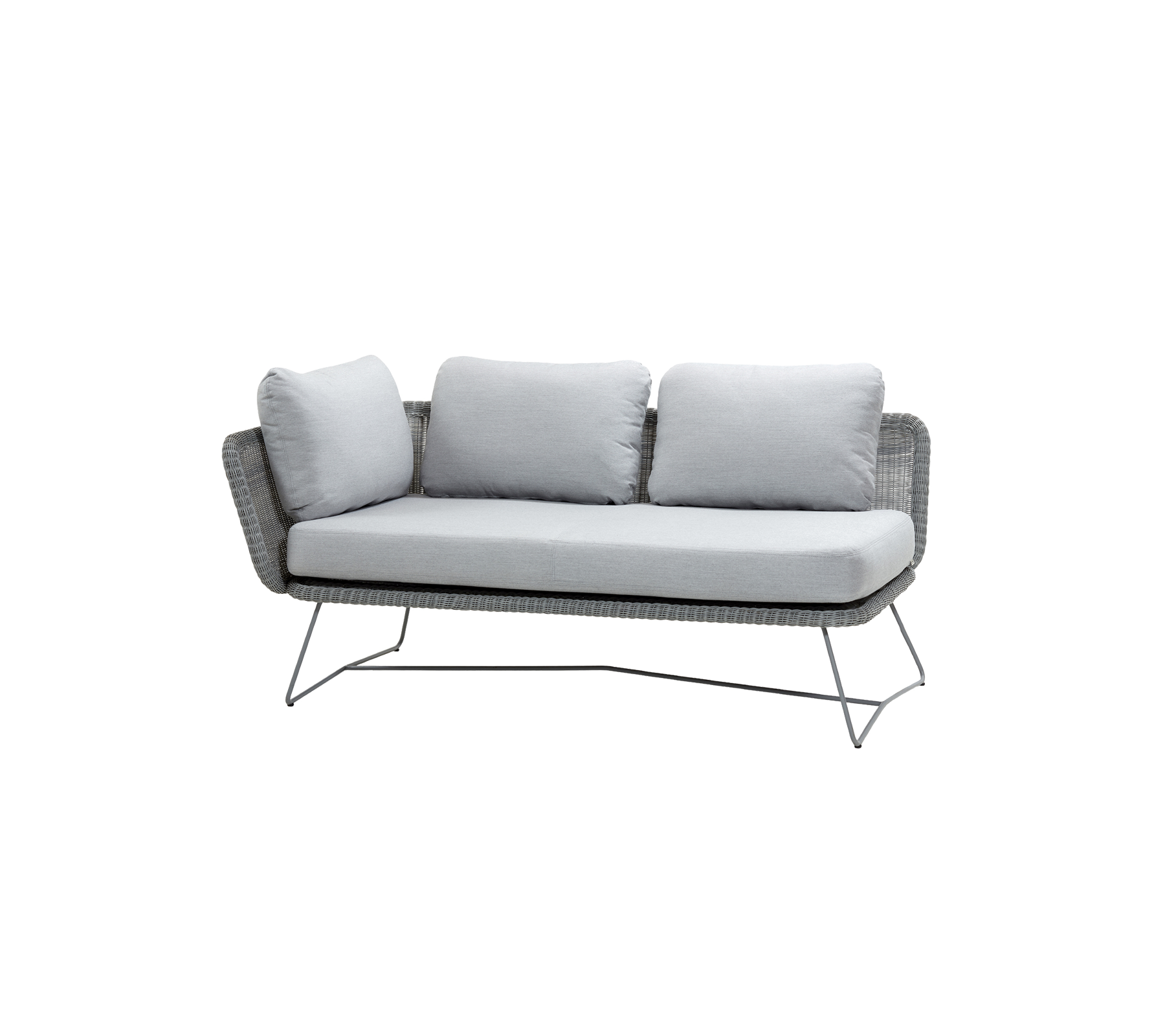 Moderne sofa med en slank grå ramme og bløde lysegrå puder, designet til komfort og stil. Ideel til ethvert afslapningsrum.