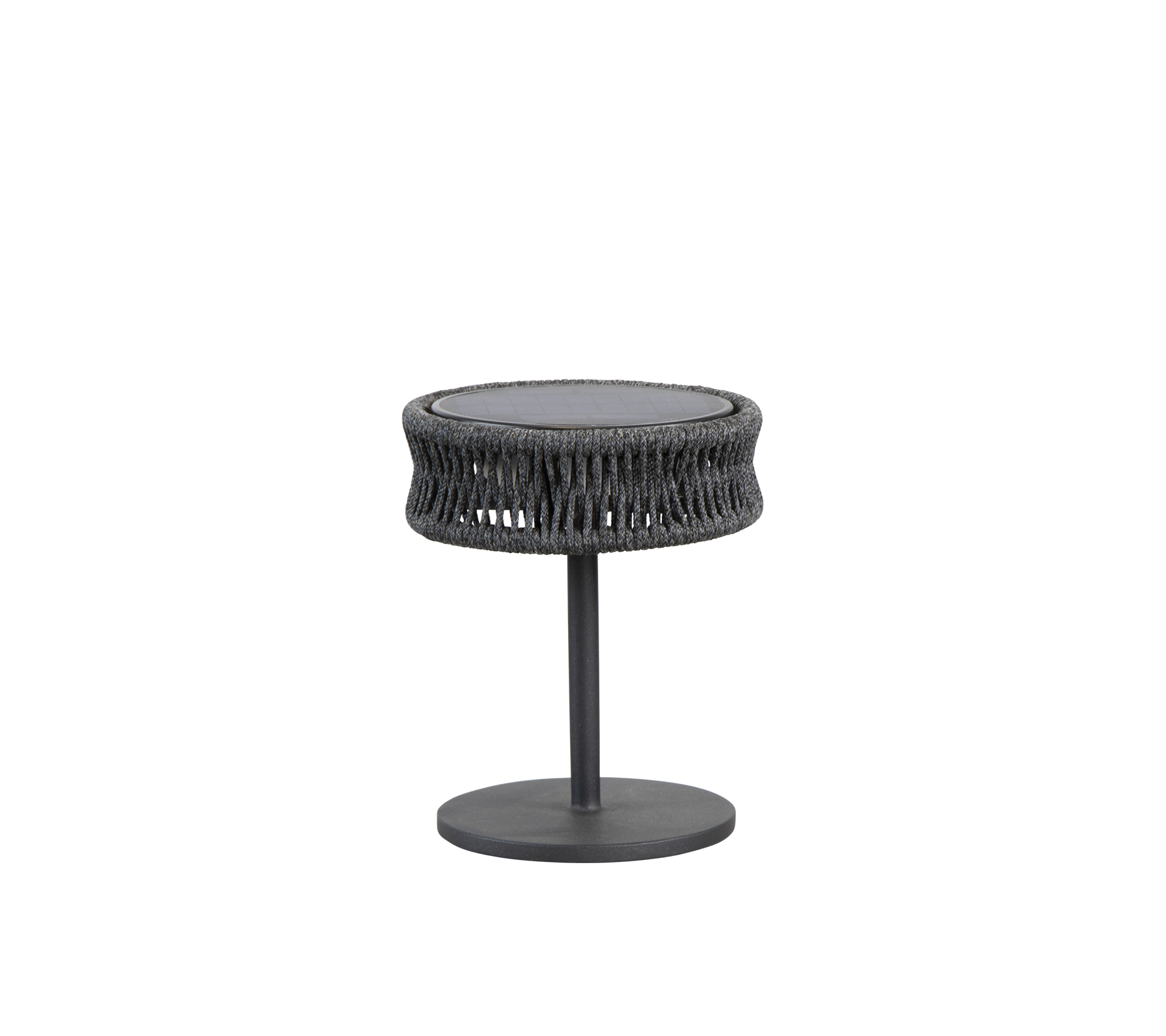 Rund sidebord med et tekstureret vævet design og en slank metalbund, ideel til at tilføre stil til ethvert rum.
