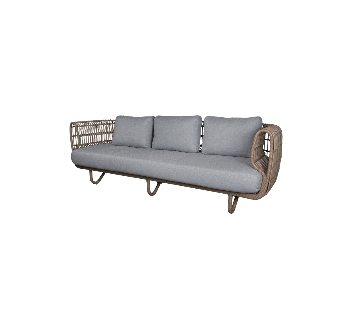 Moderne sofa med grå puder i et stilfuldt design.