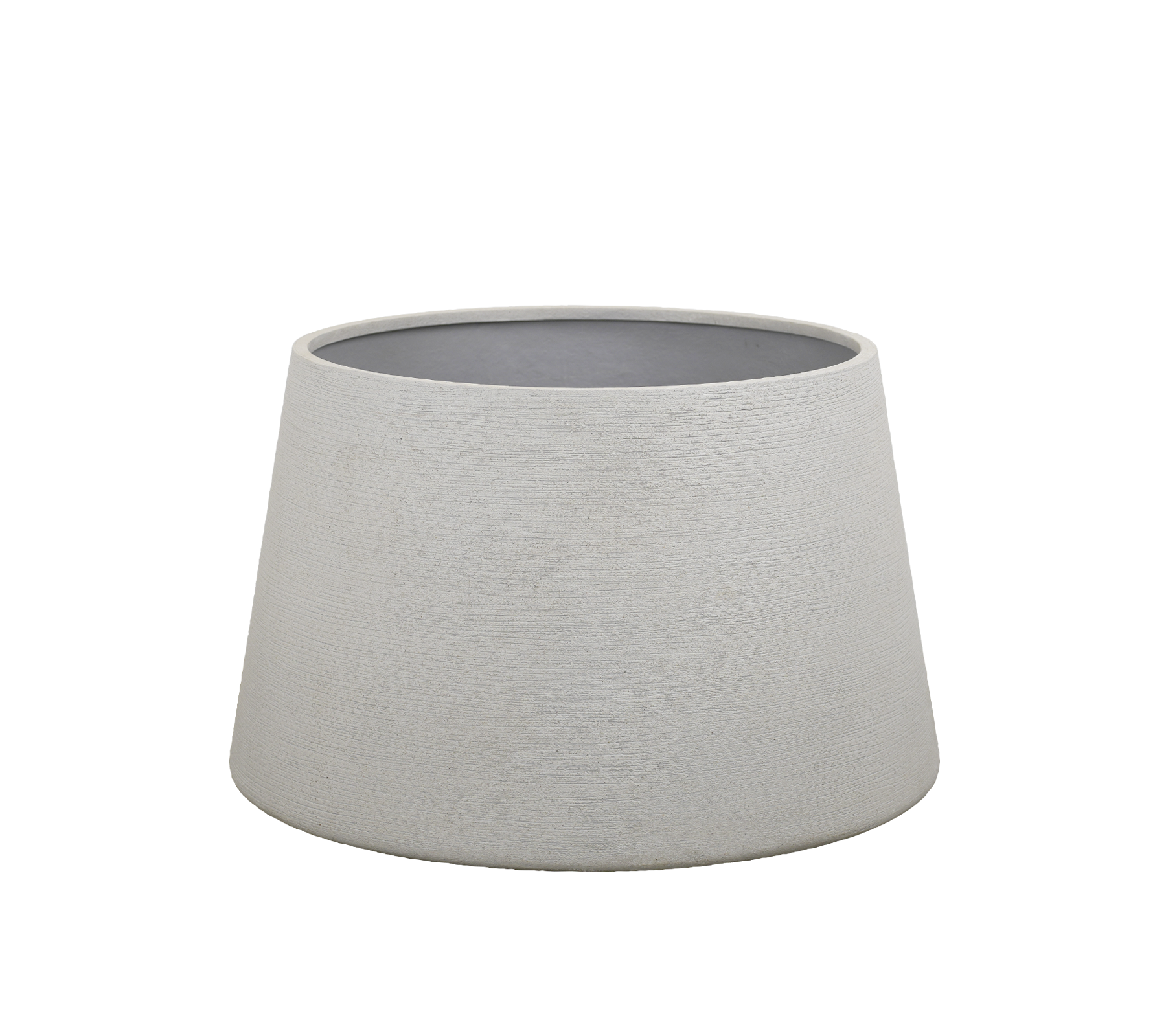 Grå urtepotte med moderne design, der har en konisk form.