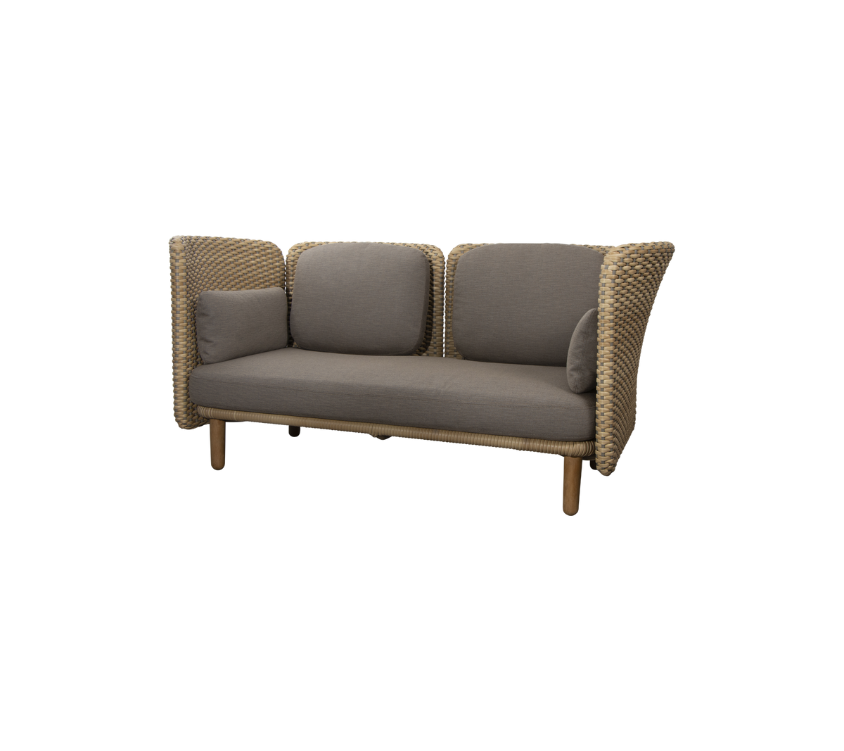 Behagelig sofa med et vævet design, der har bløde grå puder og støttende sidepaneler. Ideel til moderne siddeområder.