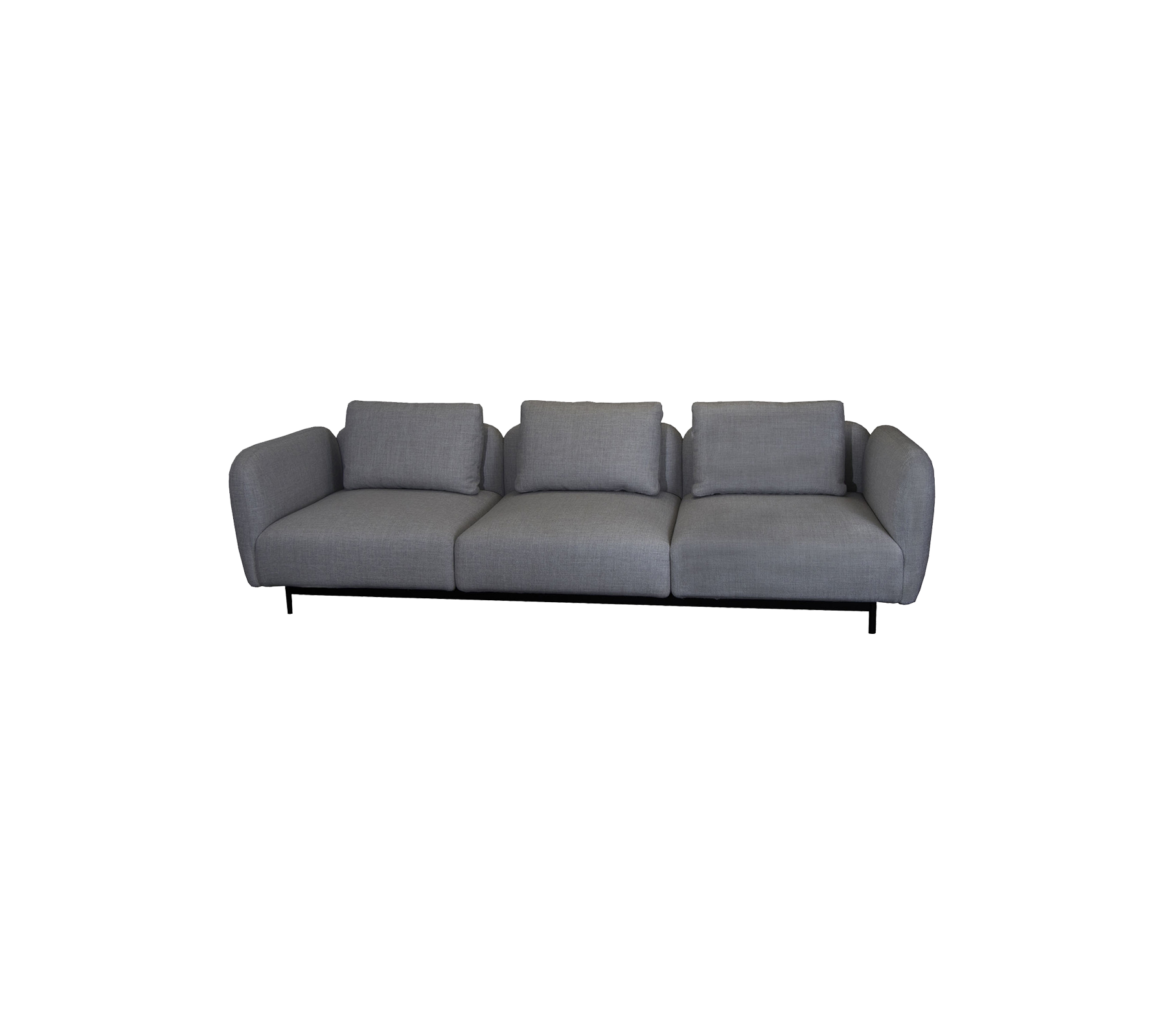 En slank, moderne sofa med minimalistisk design, der har tre bløde puder og en ren, enkel silhuet i grå polstring.
